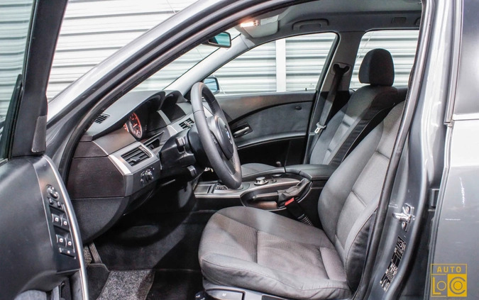 BMW Seria 5 cena 18888 przebieg: 297000, rok produkcji 2005 z Różan małe 407